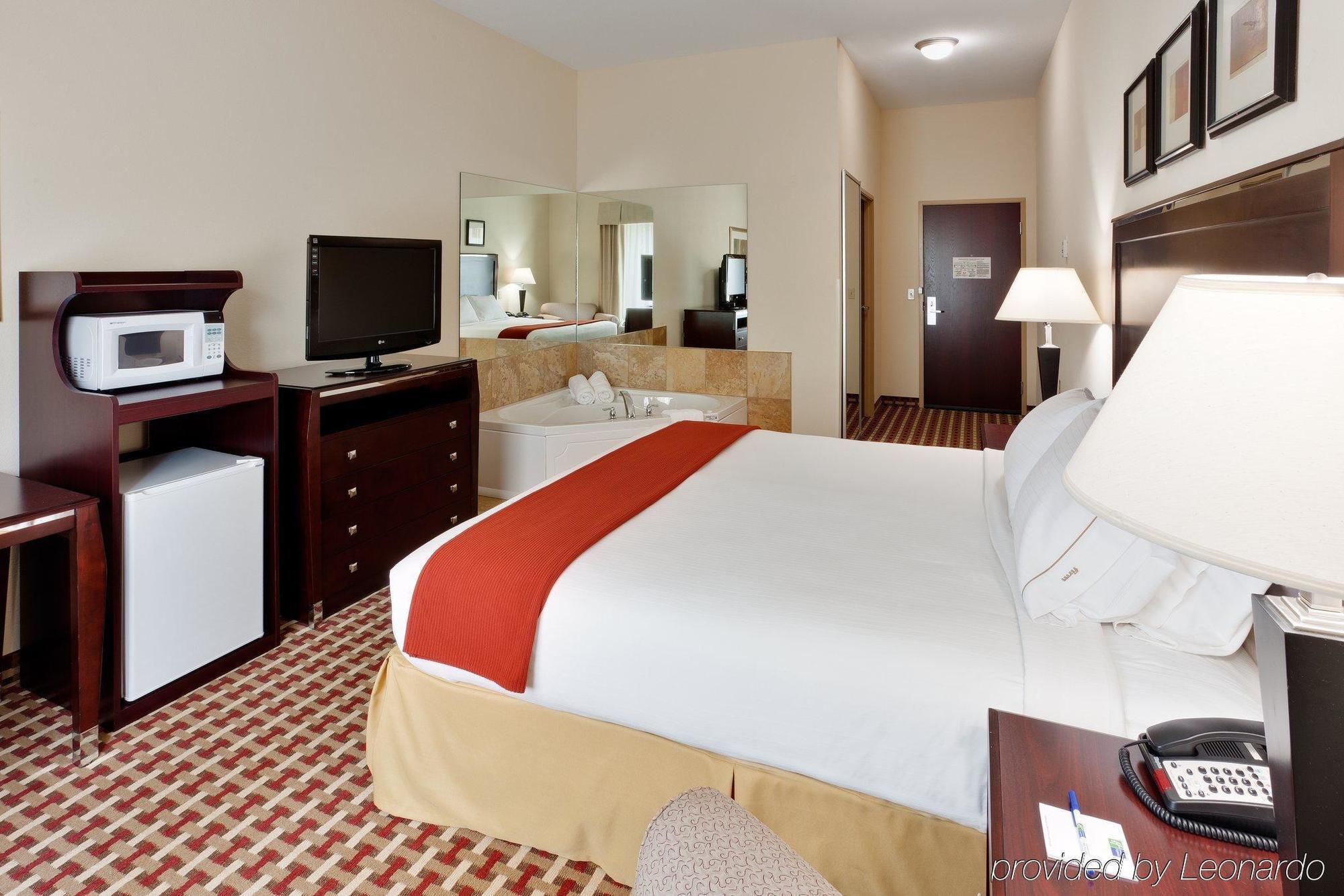 Holiday Inn Express & Suites White Haven - Poconos, An Ihg Hotel 객실 사진
